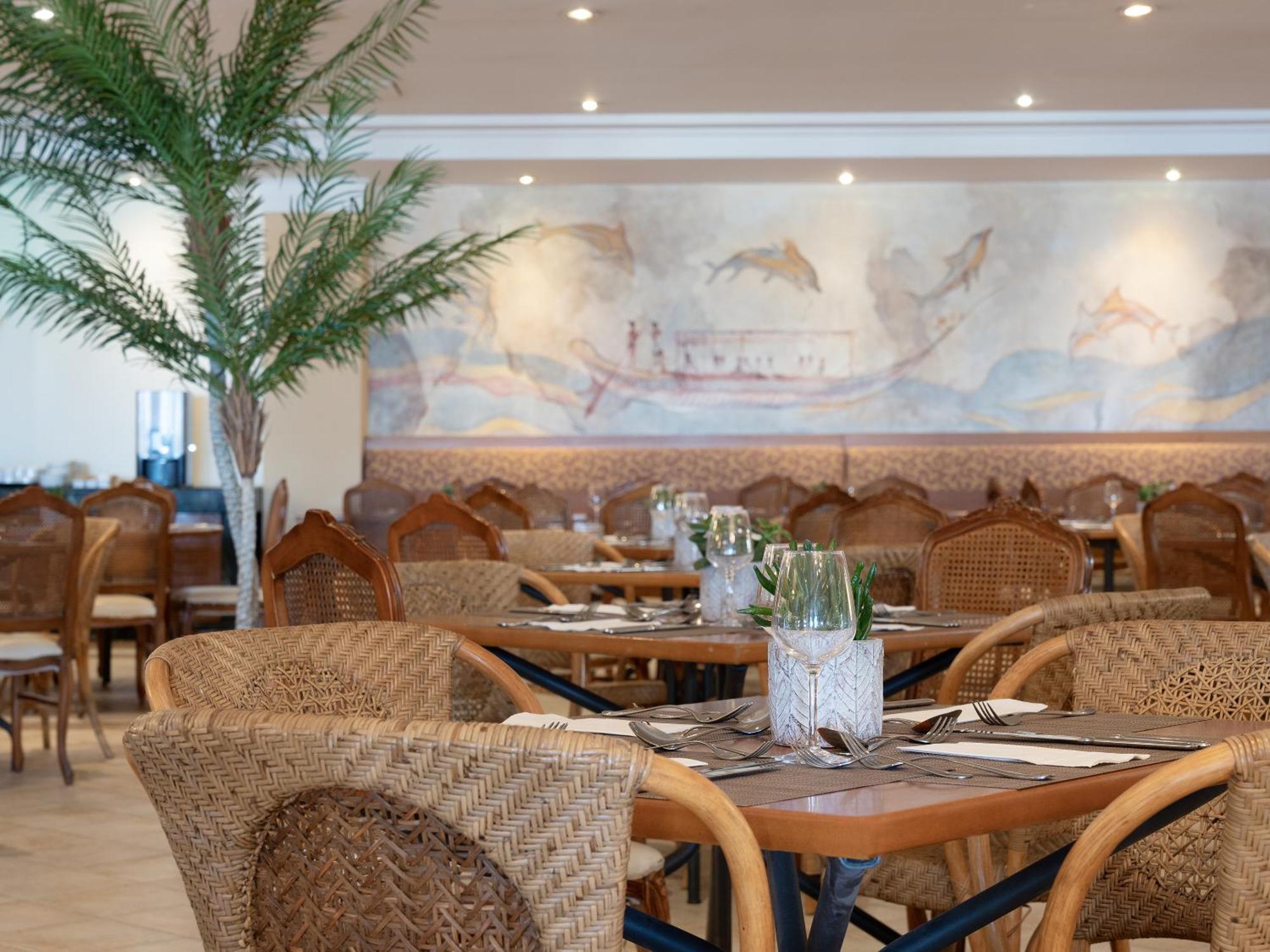 Grecotel Marine Palace&Aqua Park Rethymno Esterno foto